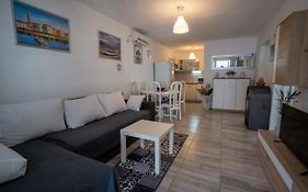 Apartman Mira II
