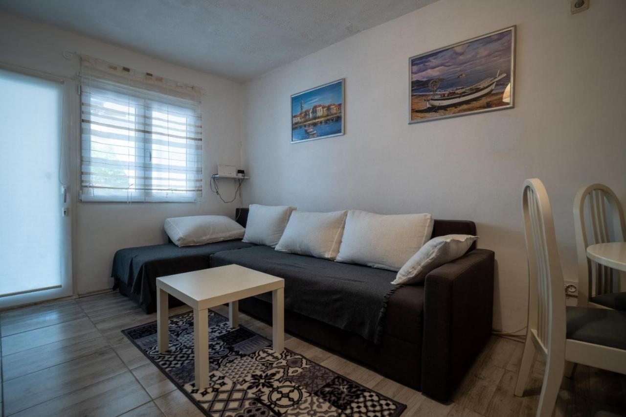 Apartman Mira II Vir Extérieur photo