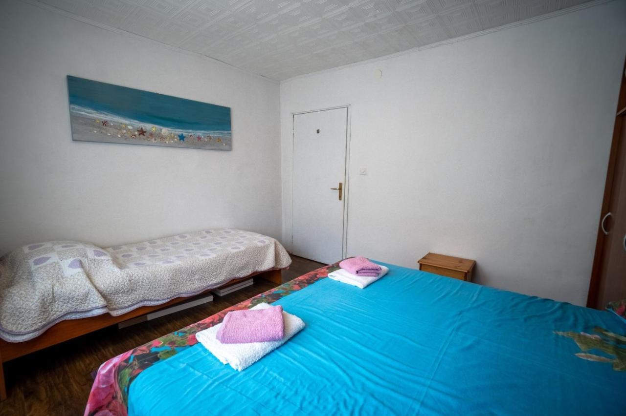 Apartman Mira II Vir Extérieur photo